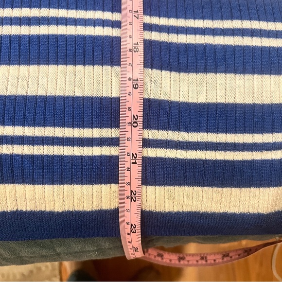 J. Crew NWT M Carolyn three-quarter sleeve sweater - 100% merino wool - Picture 8 of 12